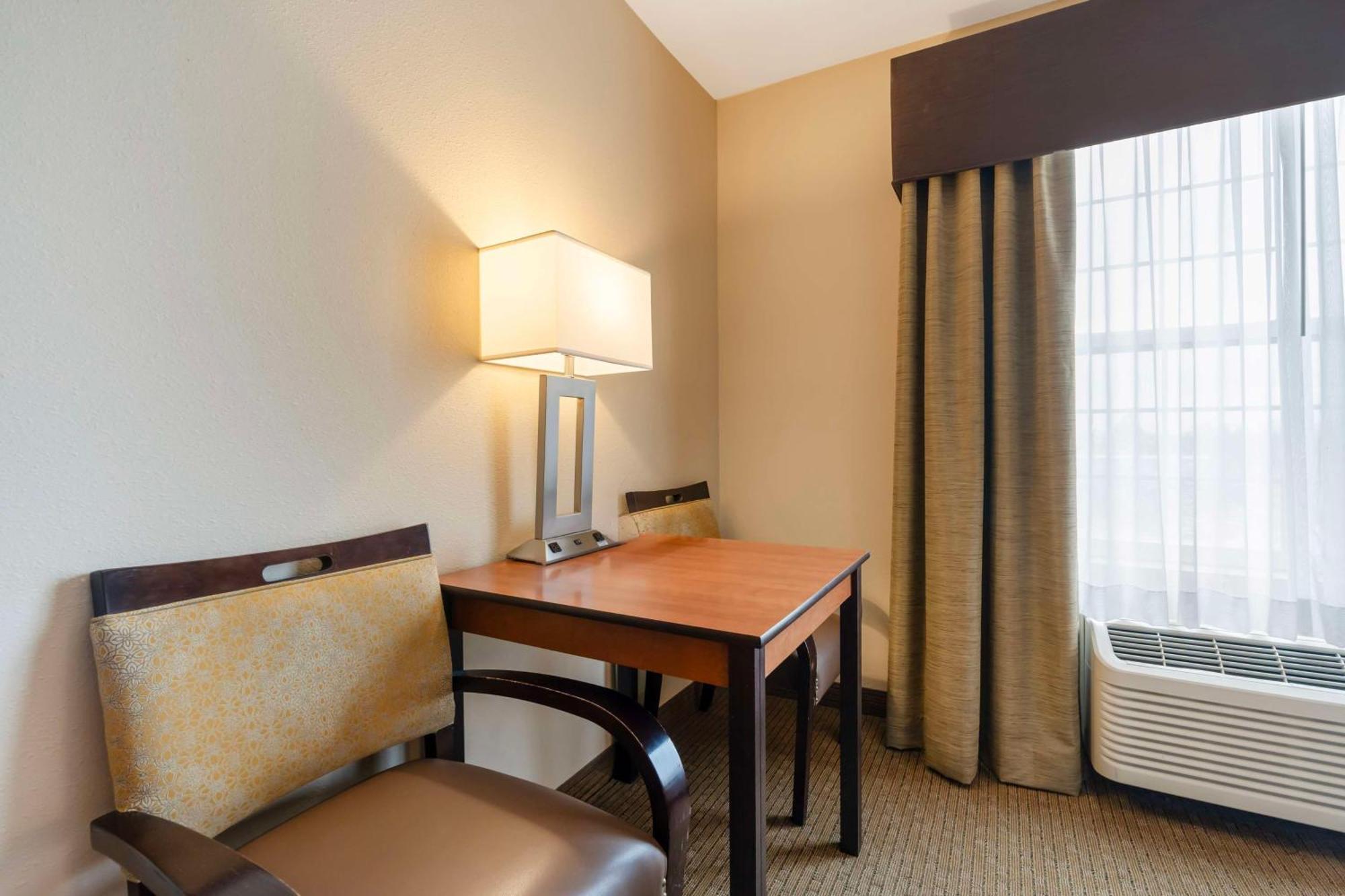 Best Western Bend North Exterior photo